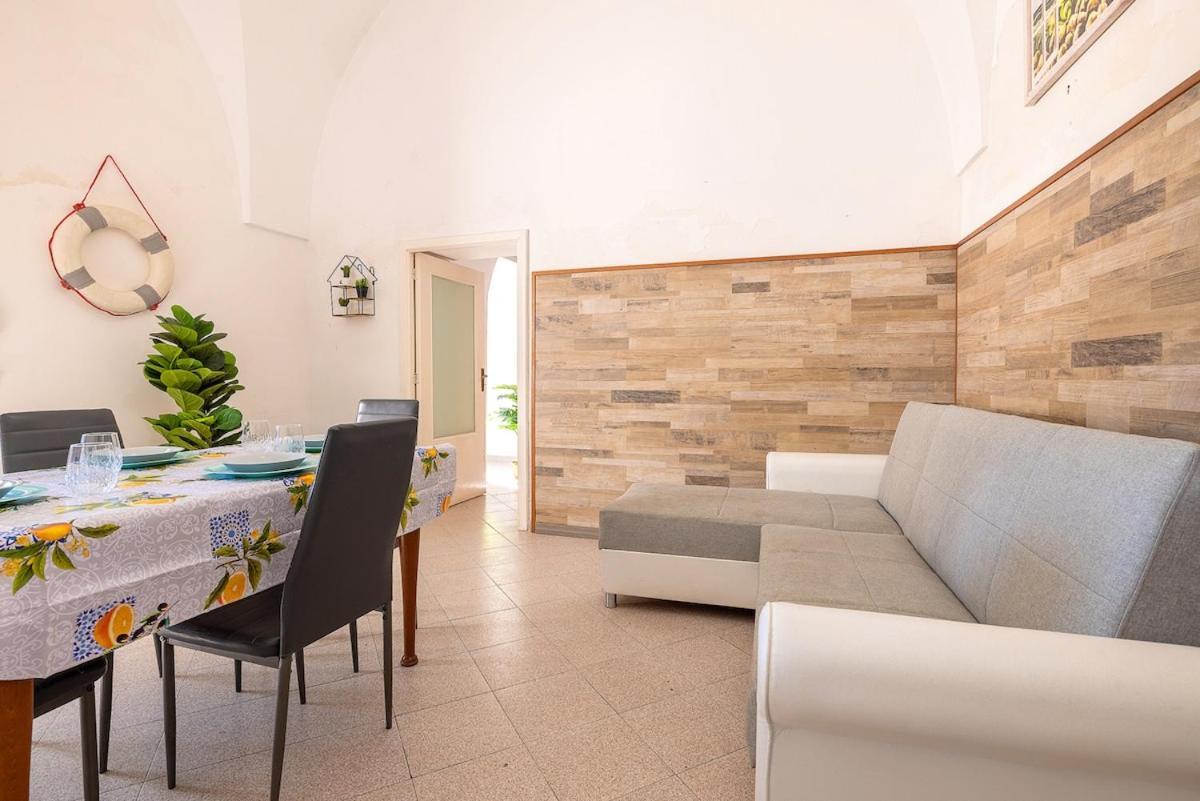 Riviera Dei Cigni - Comfort E Tranquillita อุจจาโน ลาเคียซา ภายนอก รูปภาพ